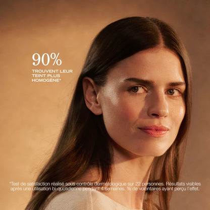 Crème Teintée Éclat SPF 15 My Payot, soin hydratant illuminateur avec protection solaire pour unifier le teint et révéler une peau naturellement lumineuse.