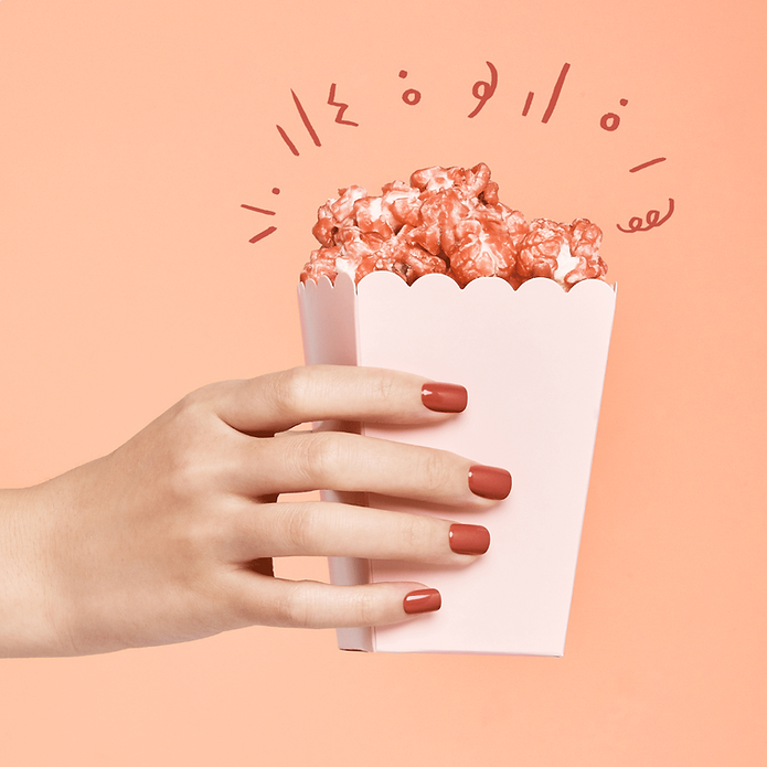 Faux ongles Impress-Kiss Platonic Pink disponibles sur Routine Glow Up, rose tendre et romantique, forme élégante, pose facile sans colle