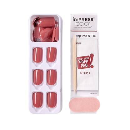 Faux ongles Impress-Kiss Platonic Pink disponibles sur Routine Glow Up, rose tendre et romantique, forme élégante, pose facile sans colle